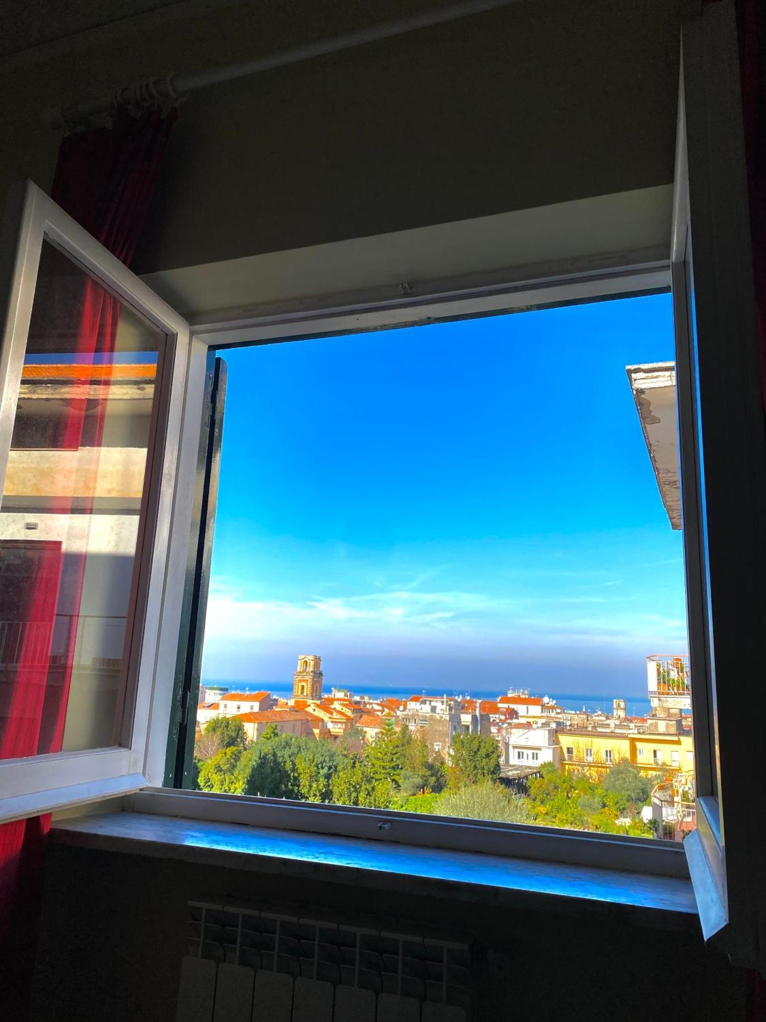 Casa Mar - Elegant Apartment With Pool And Panoramic Terrace In The Heart Of Sorrento Exterior foto
