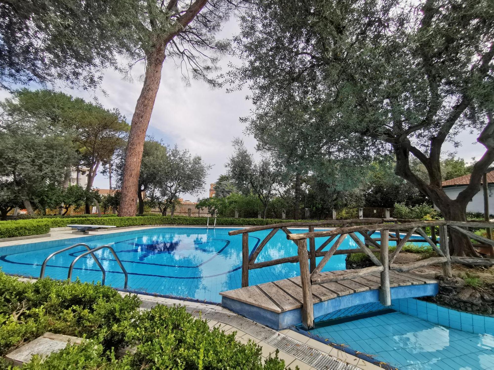 Casa Mar - Elegant Apartment With Pool And Panoramic Terrace In The Heart Of Sorrento Exterior foto