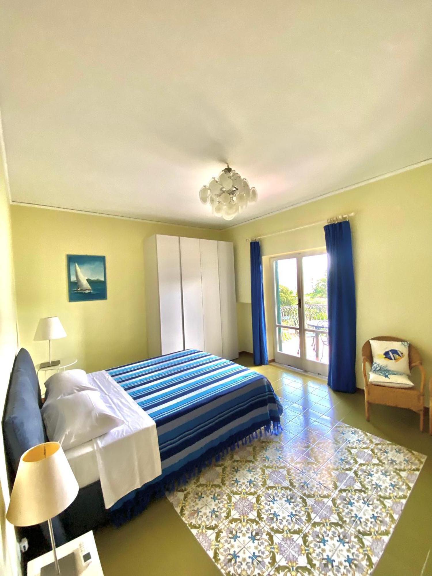 Casa Mar - Elegant Apartment With Pool And Panoramic Terrace In The Heart Of Sorrento Exterior foto